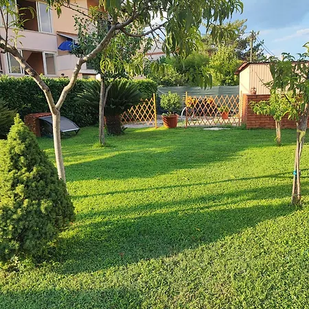 Da George Villa Terni Exterior photo
